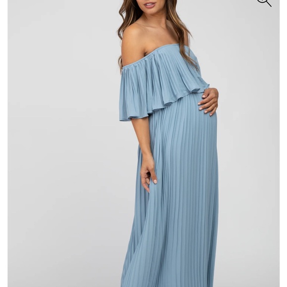 Chiffon Pleated Off Shoulder Maternity Maxi Dress - Picture 2 of 11